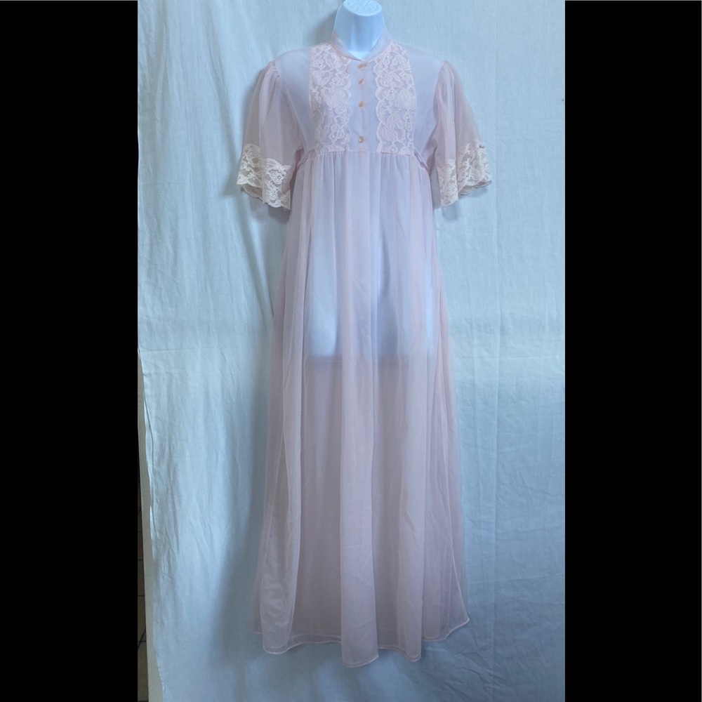 JC Penney 1970’s pink Peignoir Size S